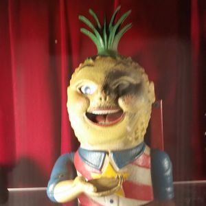 Meet your Posher, Jason